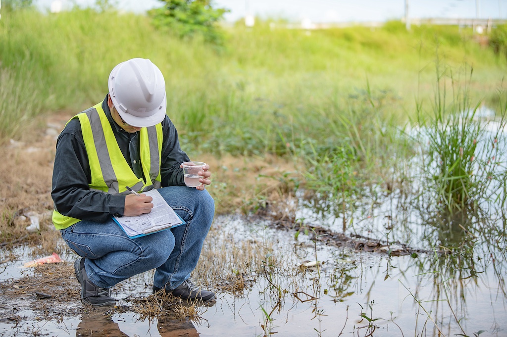 Environmental engineers inspect water quality,Bring water to the lab for testing,Check the mineral content in water and soil,Check for contaminants in water sources.